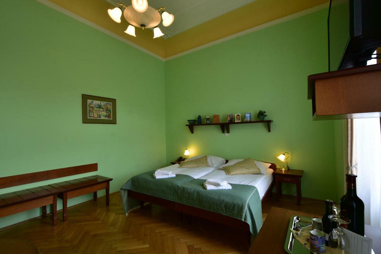 Hotel Sant Georg Garni Mariánské Lázně Exterior foto