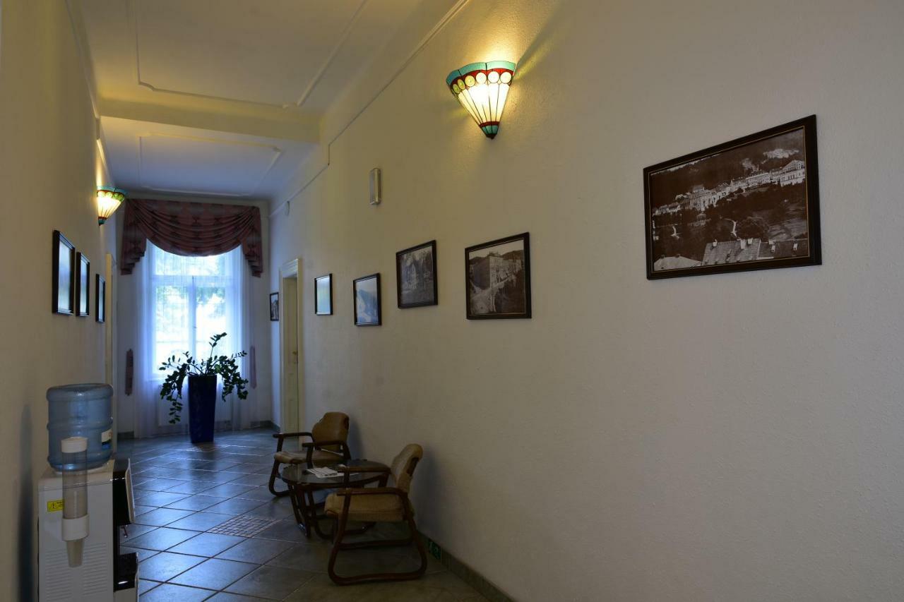 Hotel Sant Georg Garni Mariánské Lázně Exterior foto
